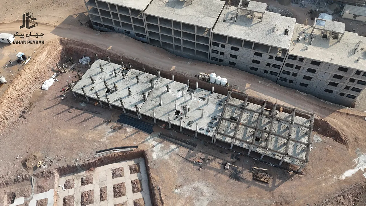 کنترل پیشروی پروژههای عمرانی